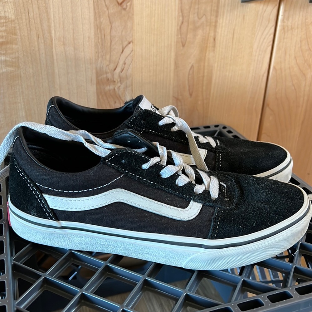 Vans, black, size youth 5